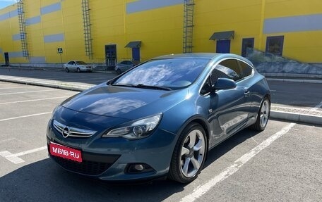 Opel Astra J, 2013 год, 970 000 рублей, 1 фотография