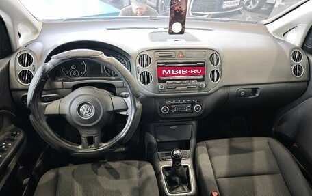 Volkswagen Golf Plus II, 2012 год, 849 000 рублей, 11 фотография