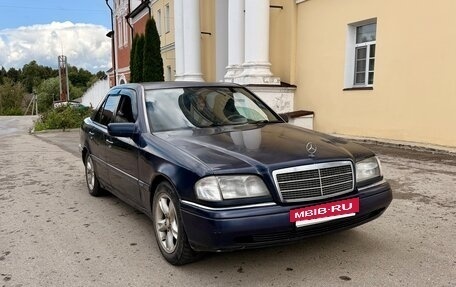 Mercedes-Benz C-Класс, 1996 год, 350 000 рублей, 2 фотография