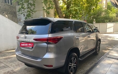 Toyota Fortuner II, 2022 год, 4 999 000 рублей, 2 фотография
