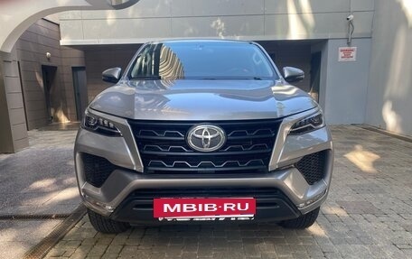 Toyota Fortuner II, 2022 год, 4 999 000 рублей, 7 фотография