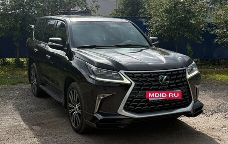 Lexus LX III, 2017 год, 7 150 000 рублей, 2 фотография