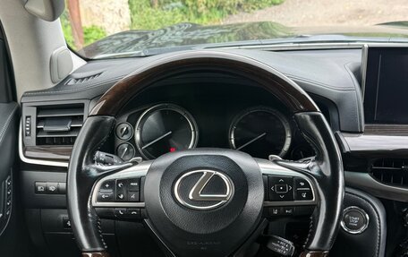 Lexus LX III, 2017 год, 7 150 000 рублей, 9 фотография