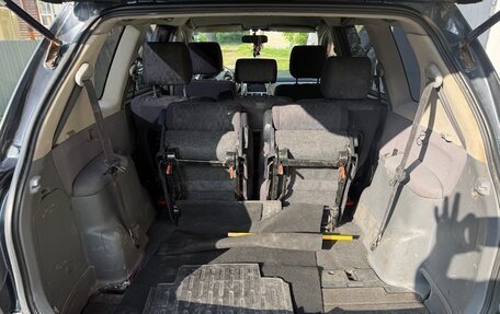 Toyota Avensis Verso I рестайлинг, 2003 год, 750 000 рублей, 2 фотография