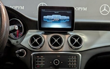 Mercedes-Benz GLA, 2017 год, 2 350 000 рублей, 15 фотография