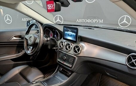 Mercedes-Benz GLA, 2017 год, 2 350 000 рублей, 20 фотография