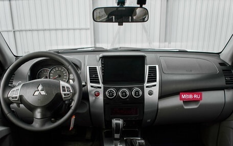 Mitsubishi Pajero Sport II рестайлинг, 2012 год, 1 490 000 рублей, 11 фотография