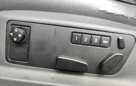Volkswagen Touareg III, 2005 год, 719 000 рублей, 13 фотография