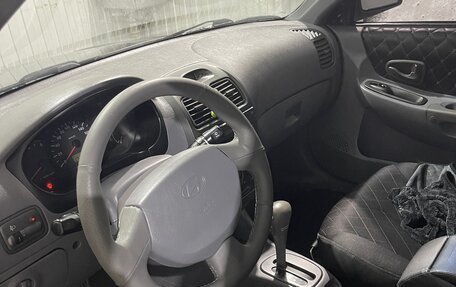 Hyundai Accent II, 2005 год, 345 000 рублей, 23 фотография