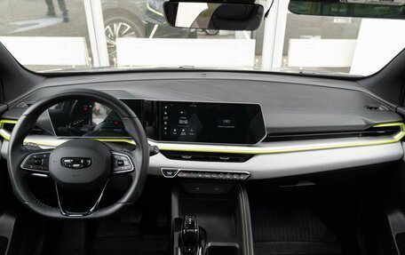 Geely Coolray I, 2023 год, 1 899 000 рублей, 9 фотография