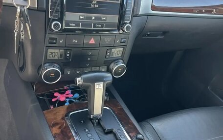 Volkswagen Touareg III, 2008 год, 1 290 000 рублей, 11 фотография