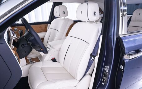 Rolls-Royce Phantom VIII, 2022 год, 44 500 000 рублей, 13 фотография