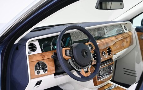 Rolls-Royce Phantom VIII, 2022 год, 44 500 000 рублей, 9 фотография