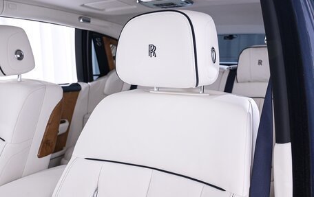 Rolls-Royce Phantom VIII, 2022 год, 44 500 000 рублей, 17 фотография