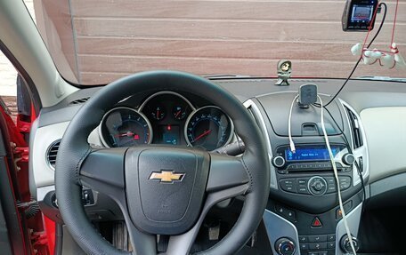 Chevrolet Cruze II, 2013 год, 650 000 рублей, 2 фотография