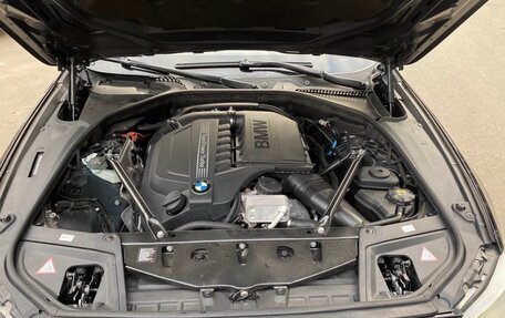 BMW 5 серия, 2011 год, 2 400 000 рублей, 13 фотография