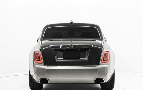 Rolls-Royce Phantom VIII, 2019 год, 32 600 000 рублей, 3 фотография