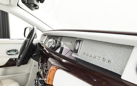 Rolls-Royce Phantom VIII, 2019 год, 32 600 000 рублей, 15 фотография