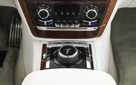 Rolls-Royce Phantom VIII, 2019 год, 32 600 000 рублей, 29 фотография