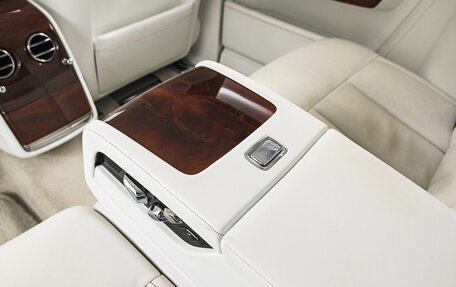 Rolls-Royce Phantom VIII, 2019 год, 32 600 000 рублей, 36 фотография