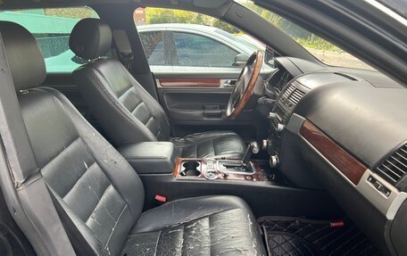 Volkswagen Touareg III, 2005 год, 590 000 рублей, 4 фотография