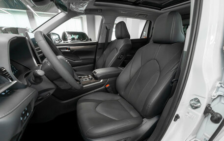 Toyota Highlander, 2026 год, 6 000 000 рублей, 9 фотография
