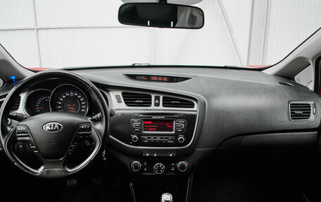 KIA cee'd III, 2014 год, 1 090 000 рублей, 10 фотография