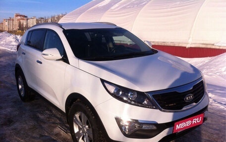 KIA Sportage III, 2012 год, 910 000 рублей, 2 фотография