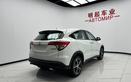 Honda Vezel, 2021 год, 1 470 000 рублей, 4 фотография