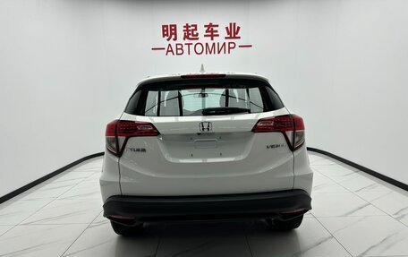 Honda Vezel, 2021 год, 1 470 000 рублей, 6 фотография
