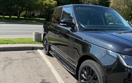 Land Rover Range Rover IV рестайлинг, 2018 год, 5 600 000 рублей, 3 фотография