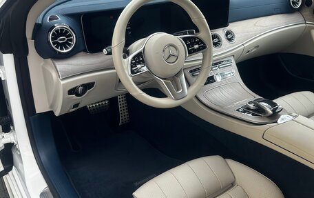 Mercedes-Benz E-Класс, 2020 год, 7 000 000 рублей, 3 фотография