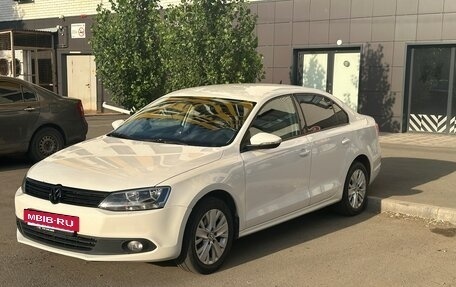 Volkswagen Jetta VI, 2012 год, 899 000 рублей, 7 фотография