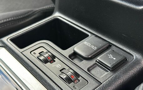 Toyota Land Cruiser Prado 150 рестайлинг 2, 2021 год, 5 700 000 рублей, 18 фотография