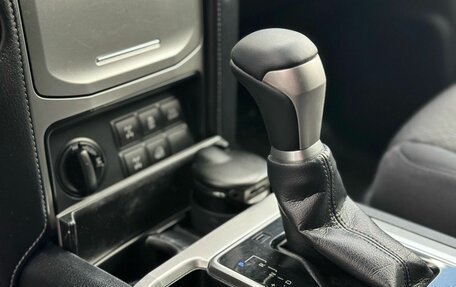 Toyota Land Cruiser Prado 150 рестайлинг 2, 2021 год, 5 700 000 рублей, 19 фотография