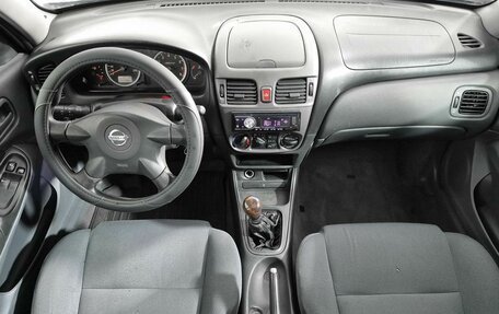 Nissan Almera, 2005 год, 229 000 рублей, 10 фотография
