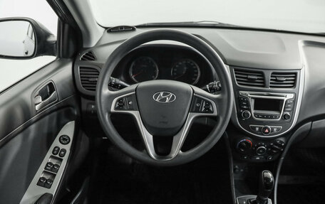 Hyundai Solaris II рестайлинг, 2016 год, 1 099 000 рублей, 17 фотография