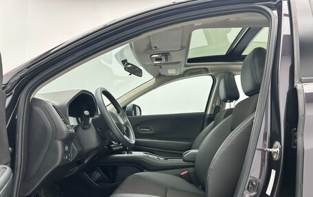Honda Vezel, 2022 год, 1 450 000 рублей, 14 фотография