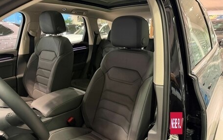 Volkswagen Touareg III, 2025 год, 8 040 000 рублей, 10 фотография