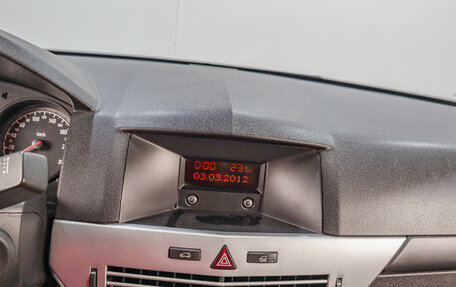 Opel Astra J, 2012 год, 629 000 рублей, 13 фотография