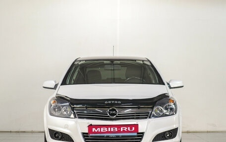 Opel Astra J, 2012 год, 629 000 рублей, 2 фотография