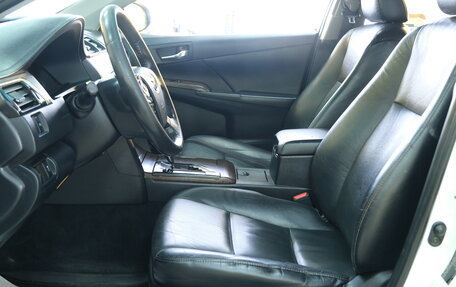 Toyota Camry, 2014 год, 1 879 000 рублей, 8 фотография