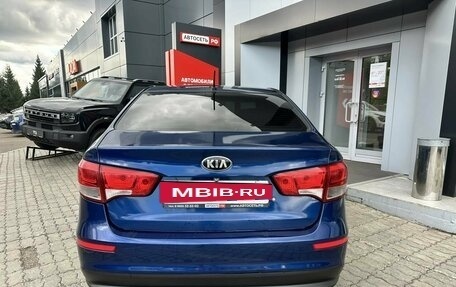 KIA Rio III рестайлинг, 2015 год, 874 408 рублей, 17 фотография