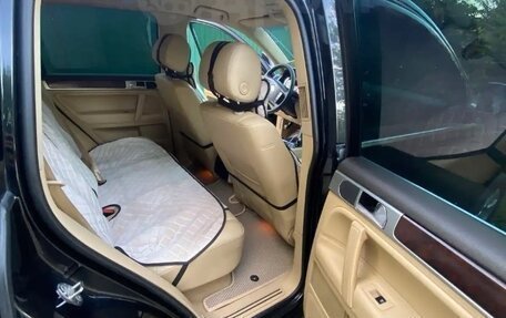 Volkswagen Touareg III, 2007 год, 650 000 рублей, 15 фотография