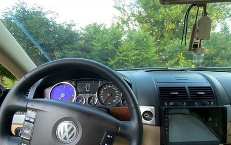 Volkswagen Touareg III, 2007 год, 650 000 рублей, 16 фотография