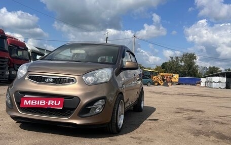 KIA Picanto II, 2011 год, 900 000 рублей, 1 фотография