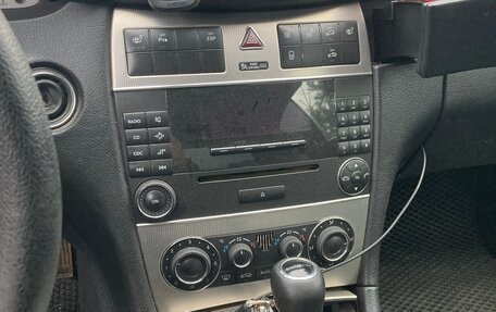 Mercedes-Benz CLK-Класс, 2006 год, 950 000 рублей, 13 фотография