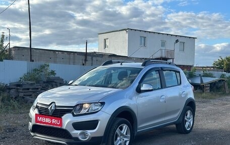 Renault Sandero II рестайлинг, 2018 год, 920 000 рублей, 3 фотография
