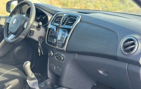 Renault Sandero II рестайлинг, 2018 год, 920 000 рублей, 15 фотография