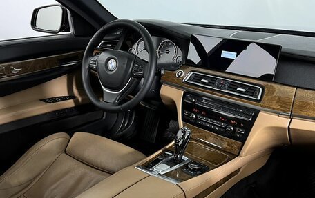 BMW 7 серия, 2009 год, 1 375 000 рублей, 13 фотография